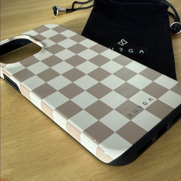 Burga Checkered Phone Case - Brown and White (MagSafe)(13 Pro Max) - Picture 5 of 5